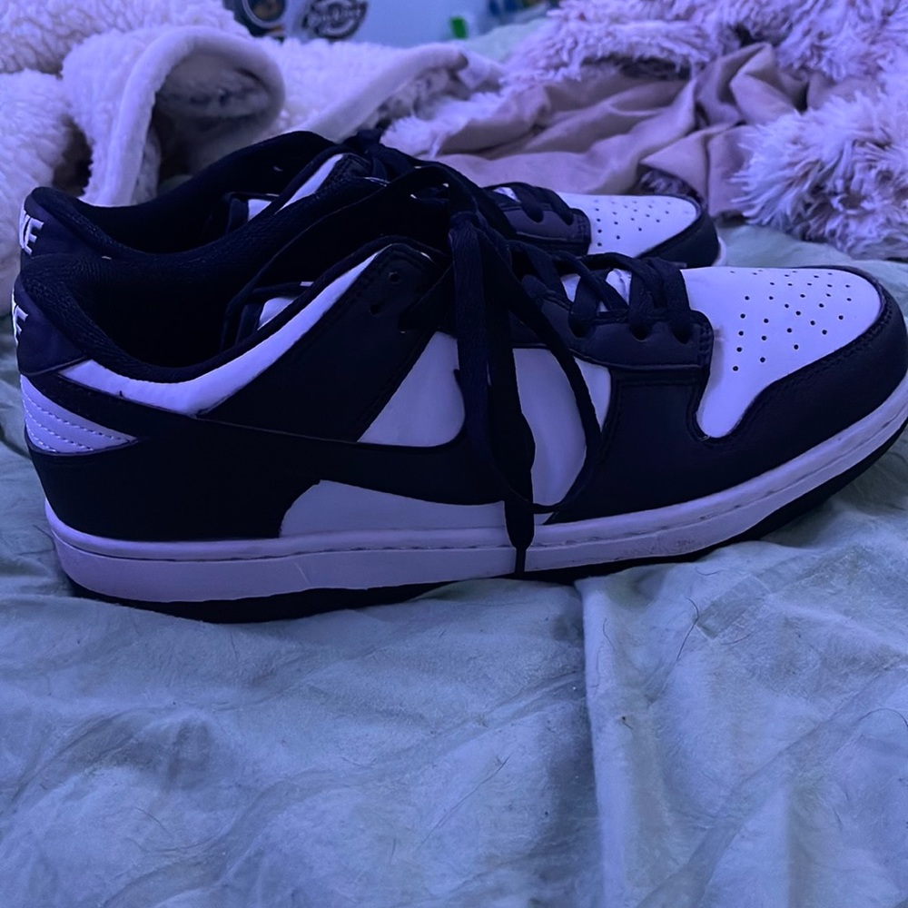 Nike panda dunks